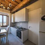 Rocca Palazzaccio アパートホテル