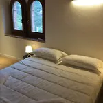 Rocca Palazzaccio アパートホテル