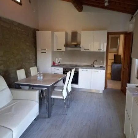 Rocca Palazzaccio 3*