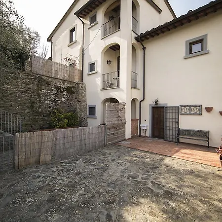 Rocca Palazzaccio 3*