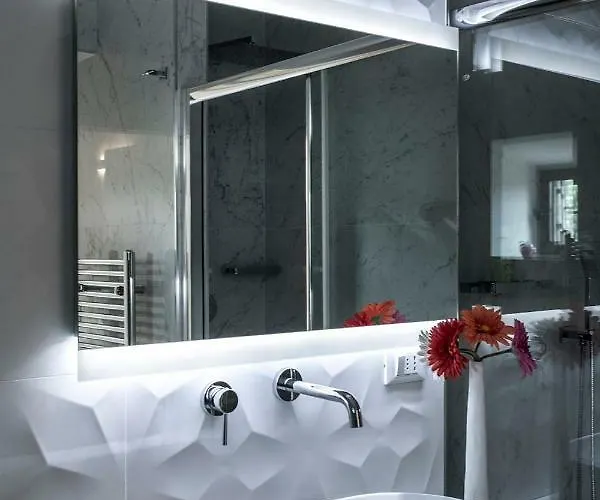 Aparthotel Rocca Palazzaccio 4*