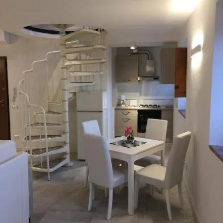 Rocca Palazzaccio Aparthotel 3*