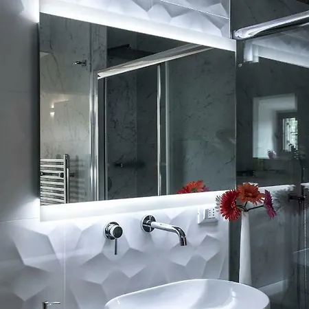 מלון דירות Rocca Palazzaccio 4*