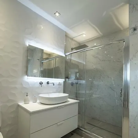 Rocca Palazzaccio Aparthotel