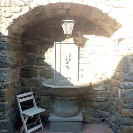 מלון דירות Rocca Palazzaccio 4*