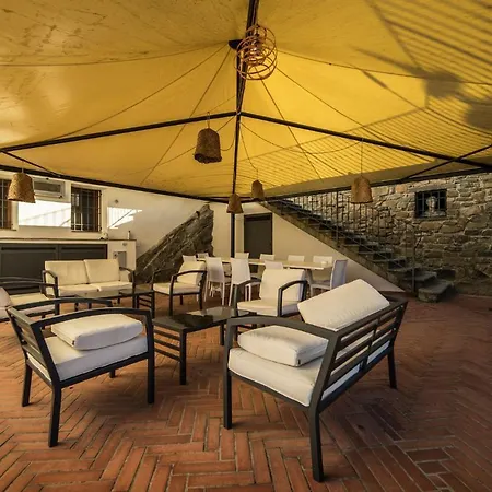 Aparthotel Rocca Palazzaccio